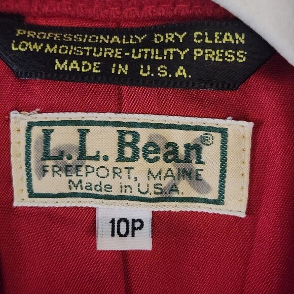 L.L. Bean Vintage Wool Cashmere Boxy Red Blazer Size 10P - Picture 3 of 4